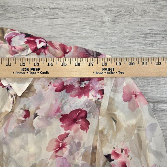 Womens Blouse Sz XL Beige & Pink Floral Sheer Button Down Long Sleeve Office - Picture 7 of 7
